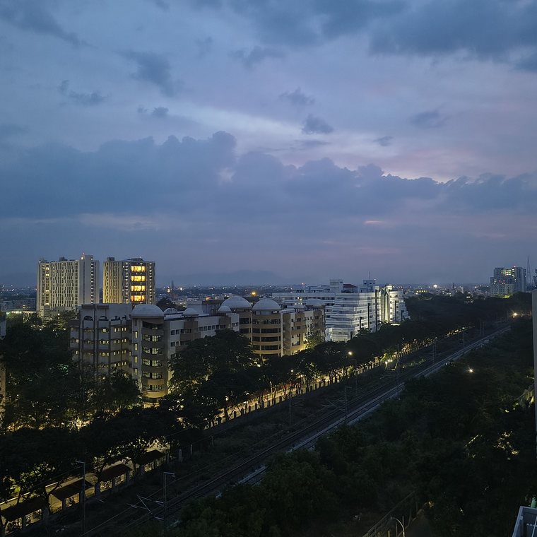 Dusk over the tracks